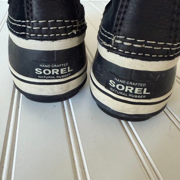 Sorel Joan of Artic Size 6.5 Black Tak Fur Suede Shearling snow boots - Picture 8 of 10